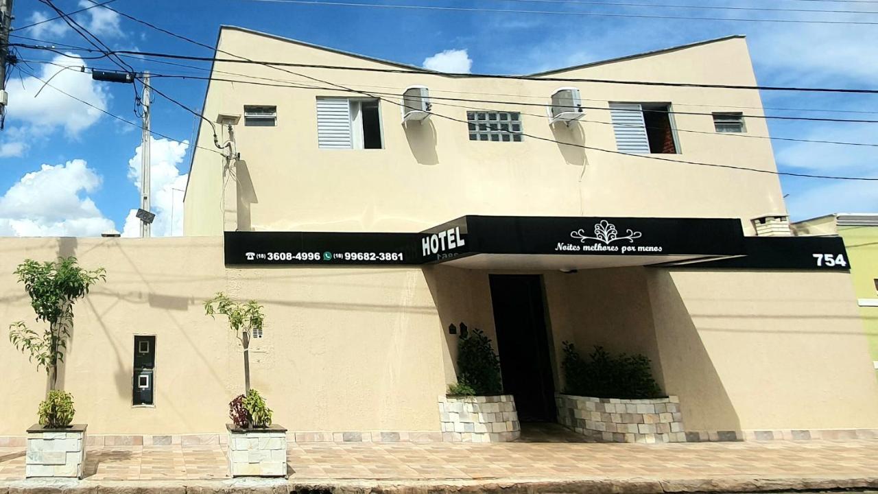 אראקטובה Hotel Leblon מראה חיצוני תמונה